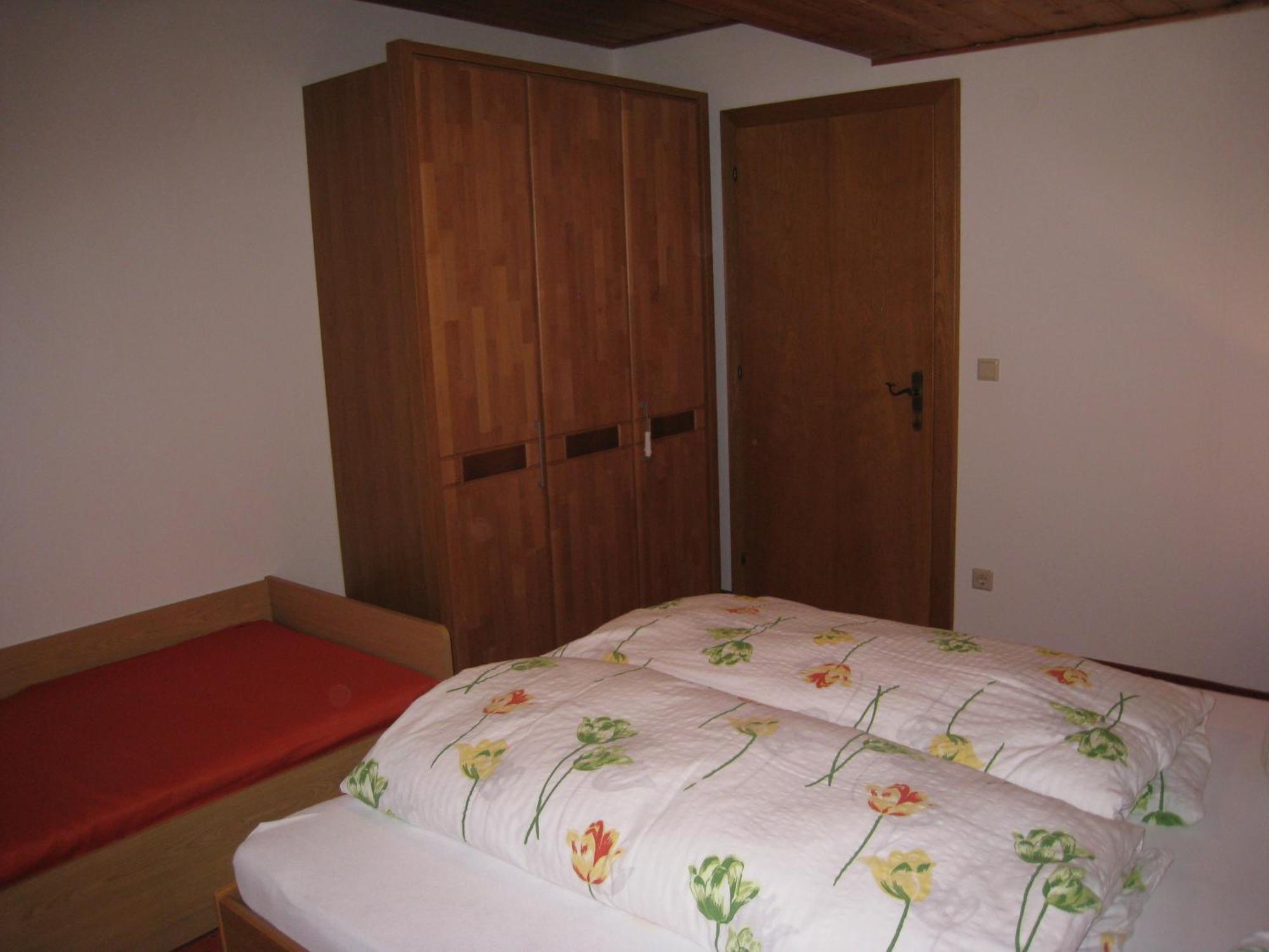 Haus Birgit Hotel Pettneu am Arlberg Exterior foto