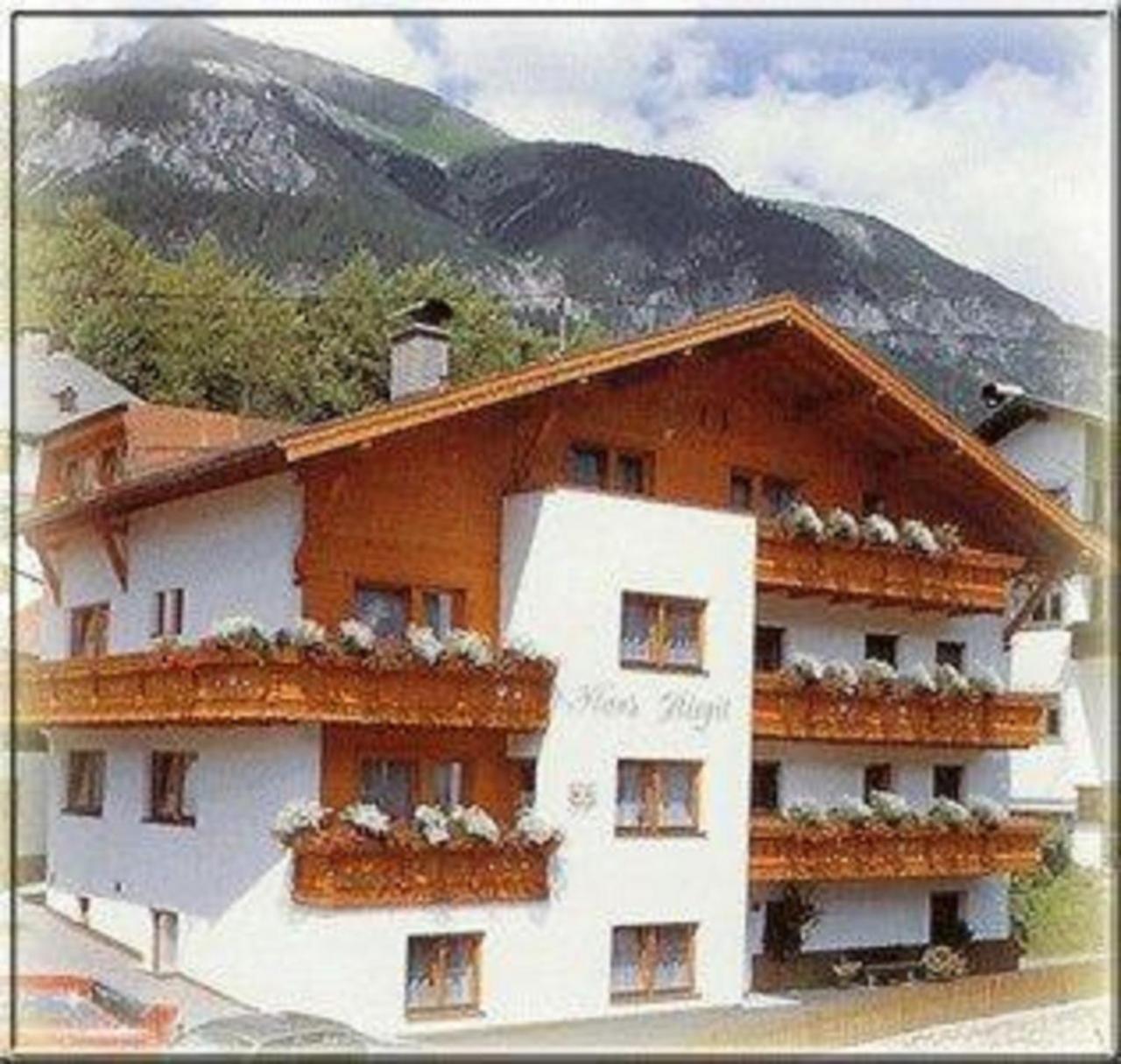 Haus Birgit Hotel Pettneu am Arlberg Exterior foto